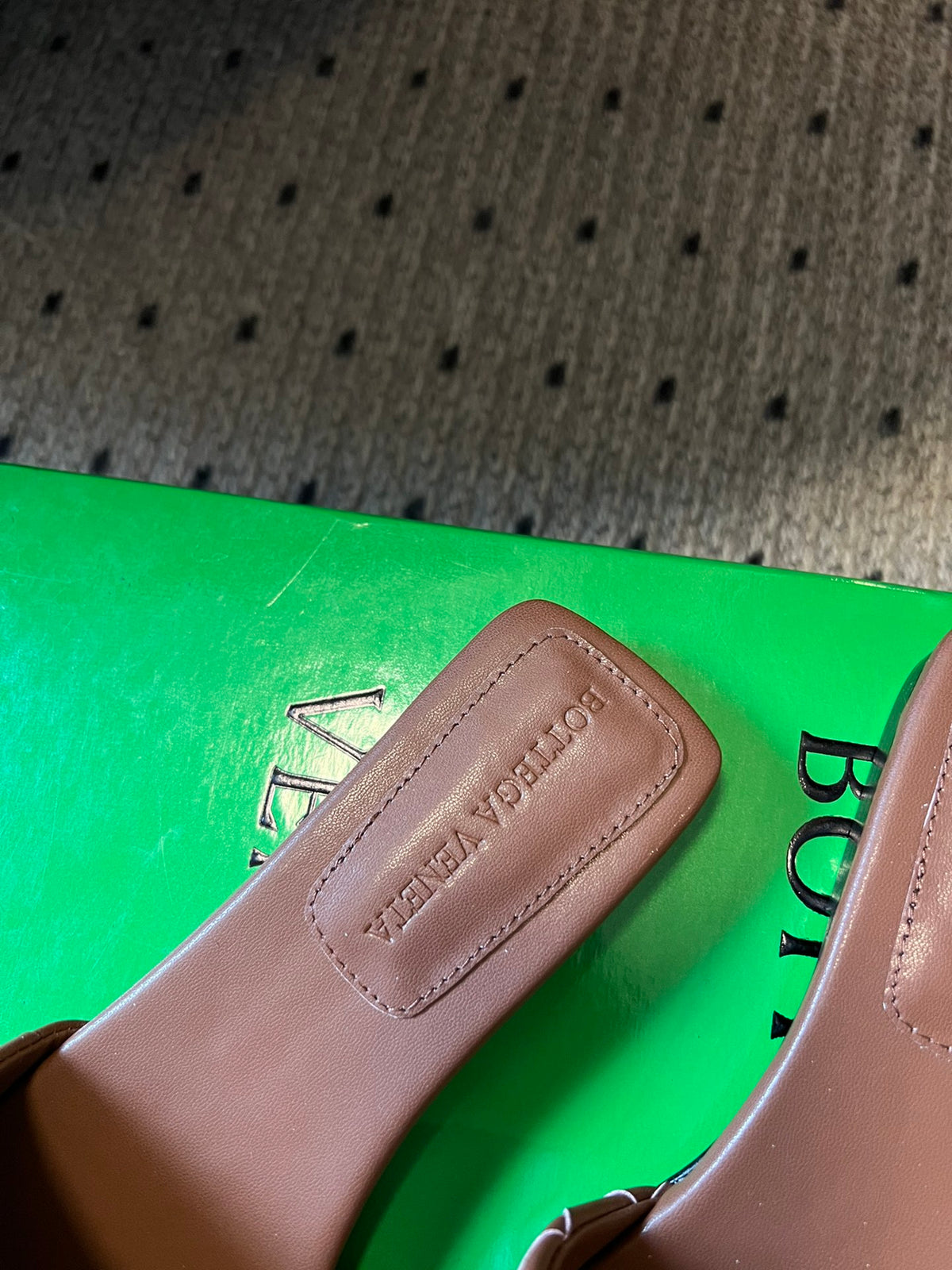Bottega Veneta Brown Slides EU 35-41 Edition 3 - detail image 3