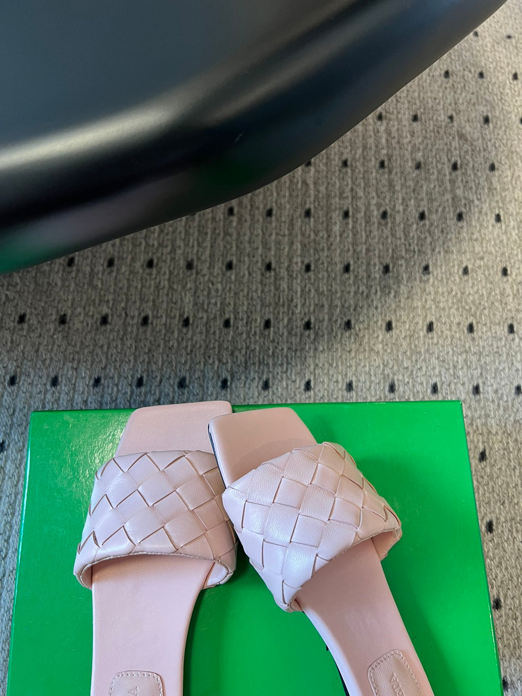 Bottega Veneta Black & Green Slides EU 35-41 Edition 4 - detail image 8
