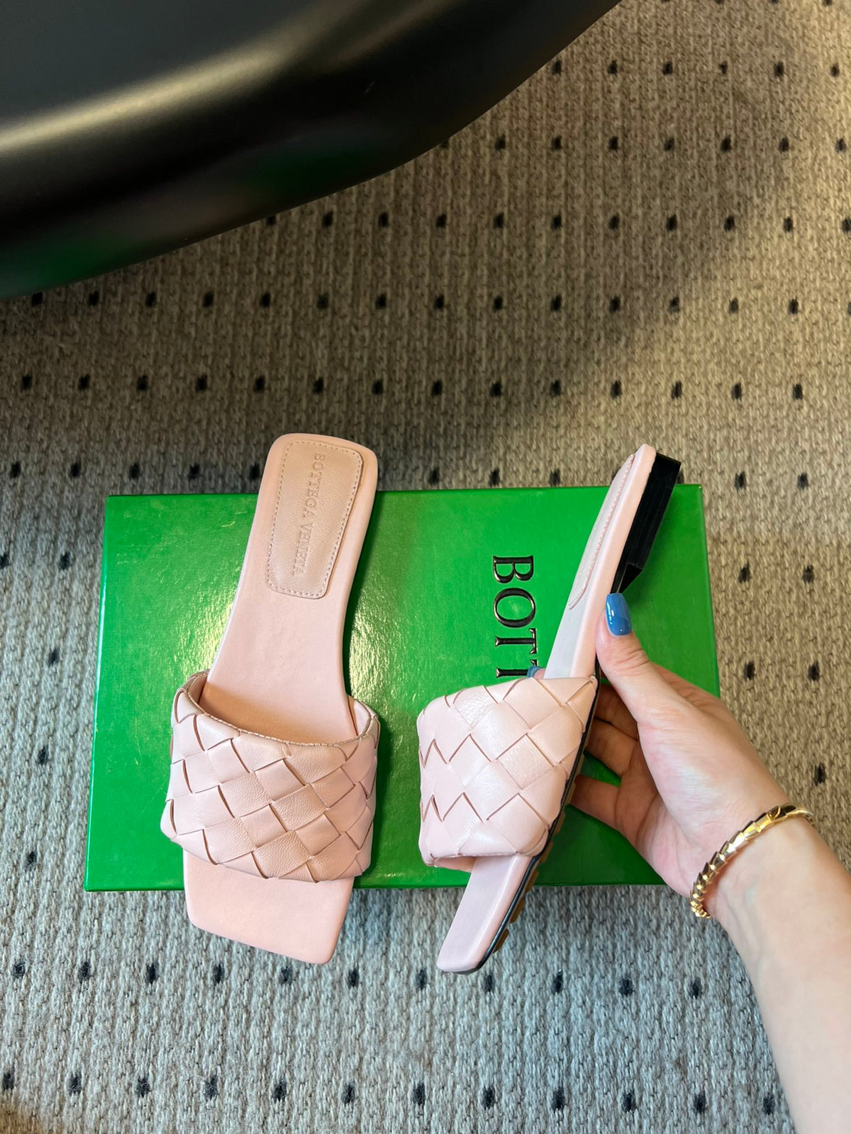 Bottega Veneta Black & Green Slides EU 35-41 Edition 4 - detail image 3