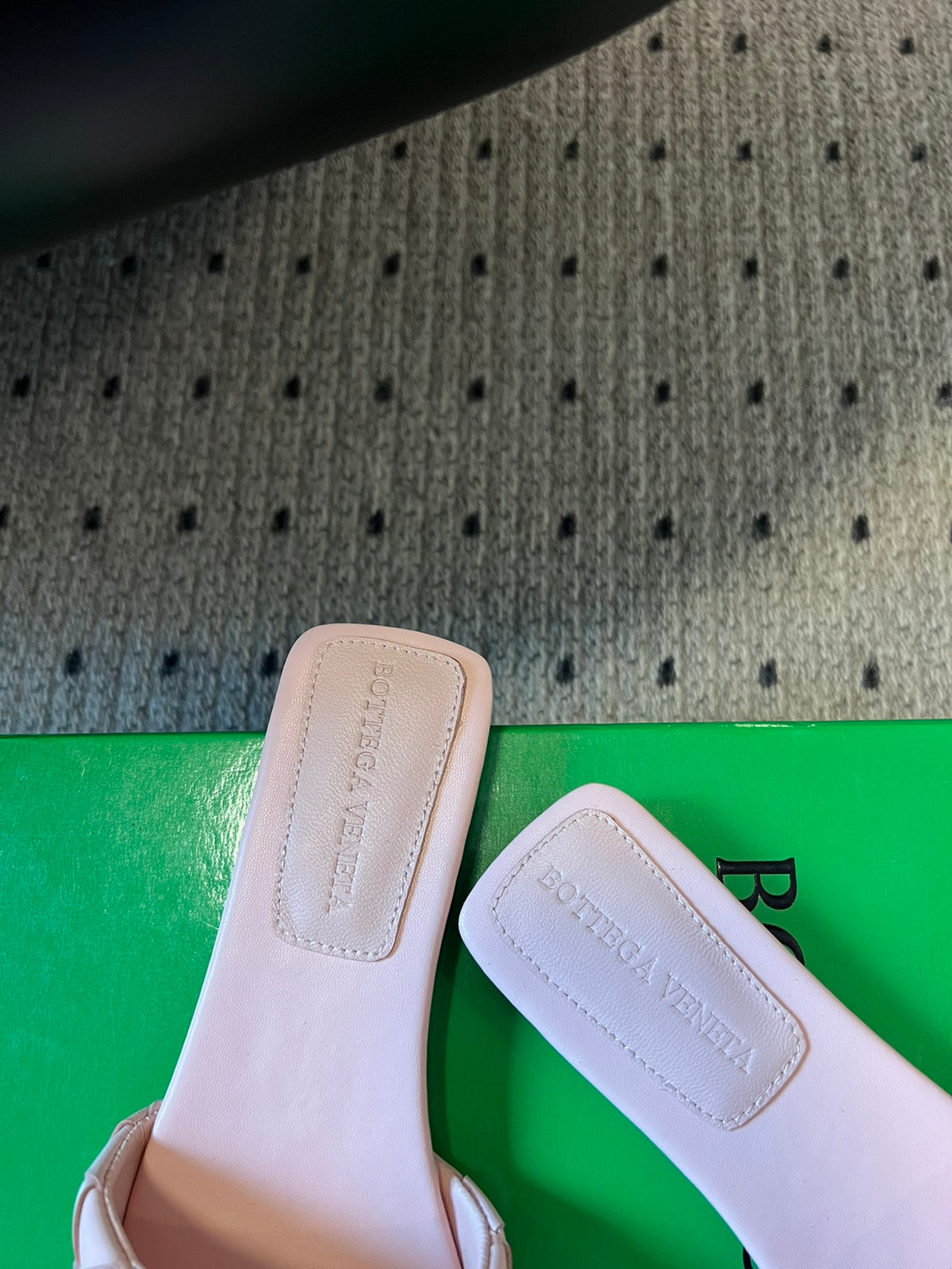 Bottega Veneta Black & Green Slides EU 35-41 Edition 4 - detail image 4
