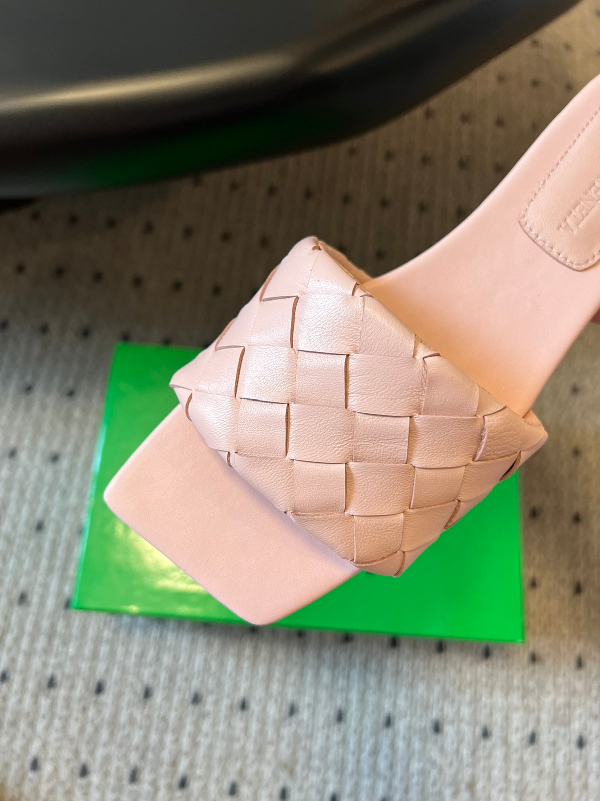 Bottega Veneta Black & Green Slides EU 35-41 Edition 4 - detail image 6