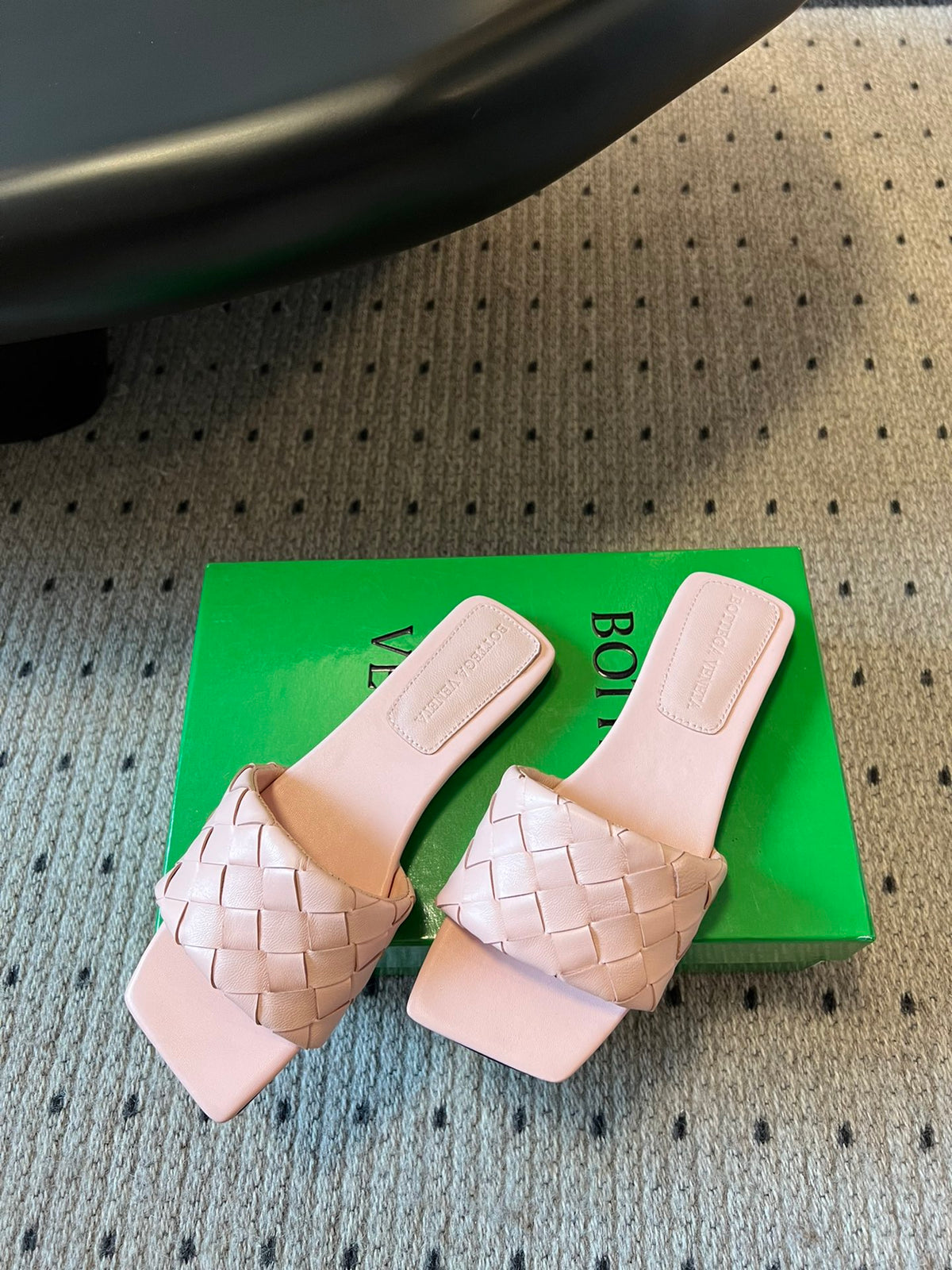 Bottega Veneta Black & Green Slides EU 35-41 Edition 4 - detail image 7