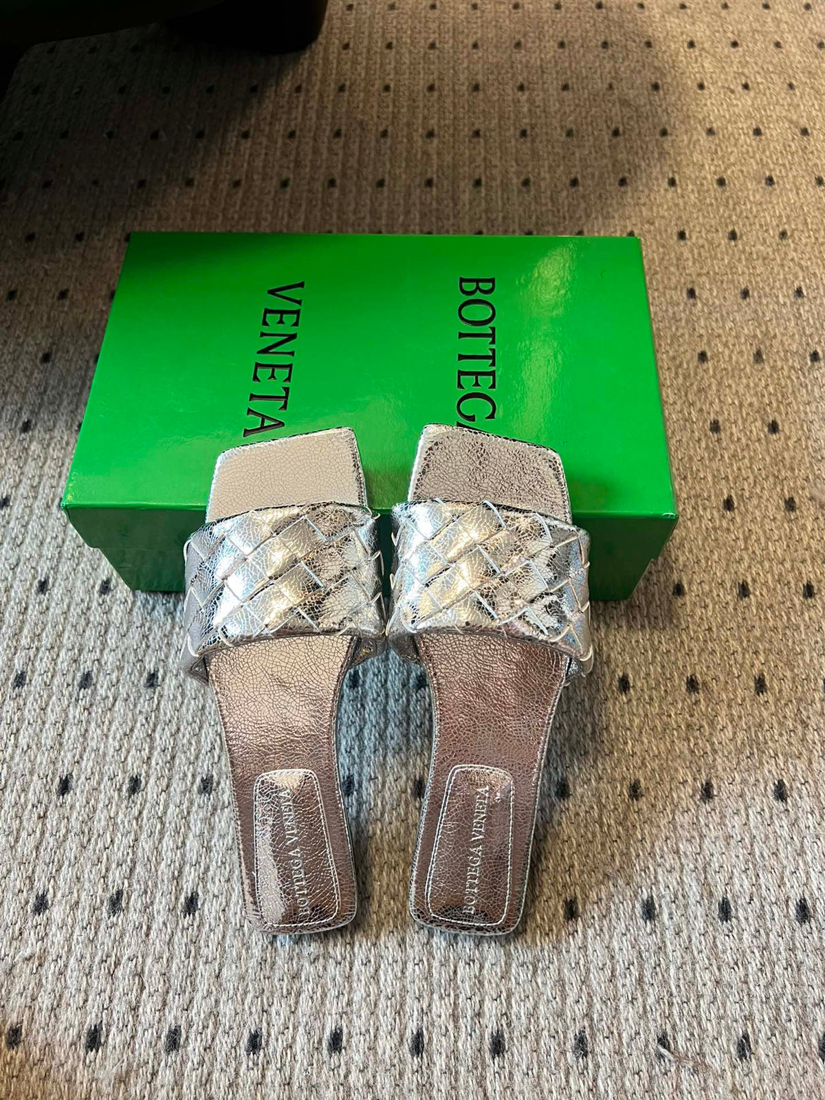 Bottega Veneta Brown & Green Slides EU 35-41 - detail image 9
