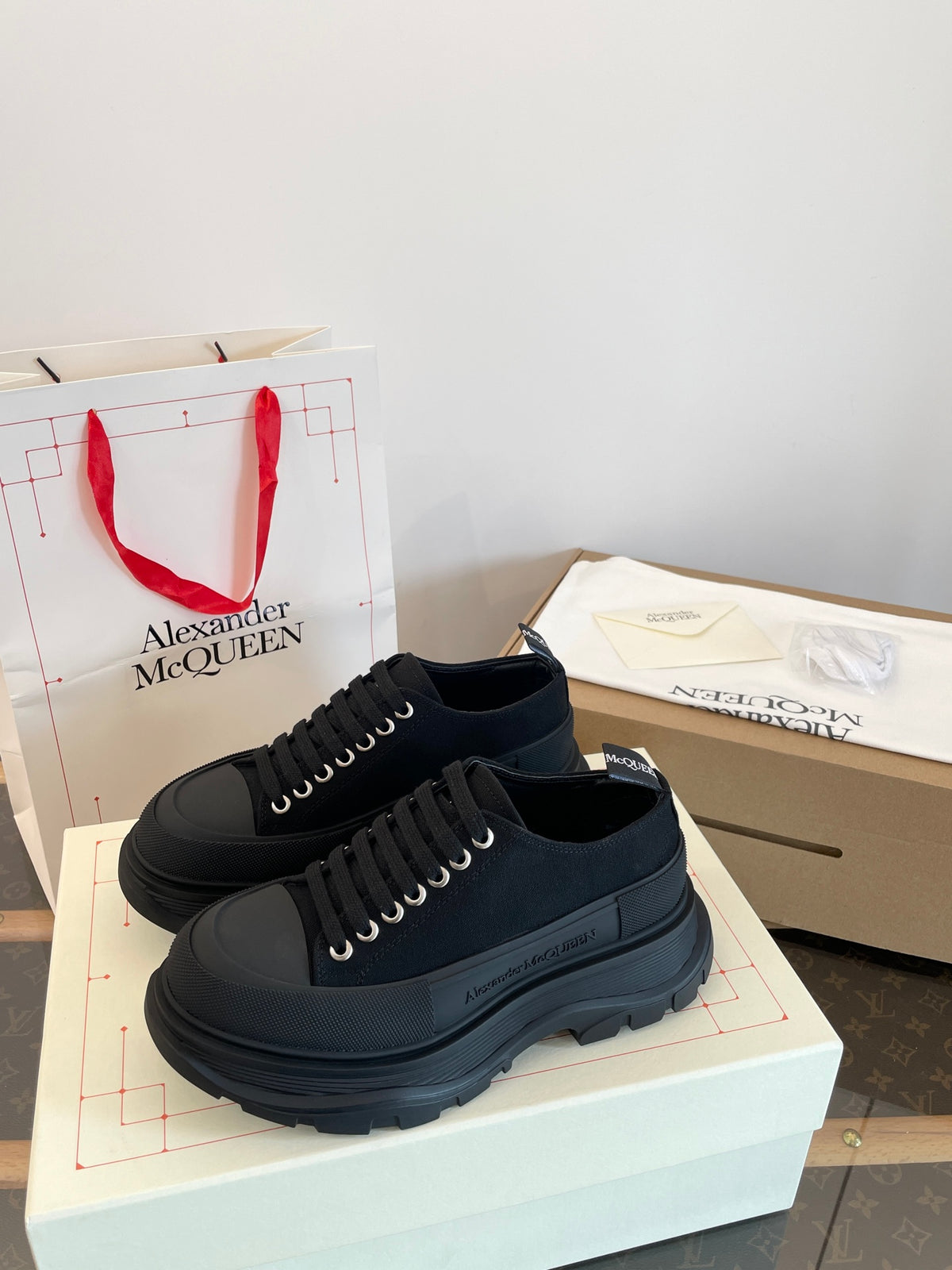 Alexander McQueen Black Designer Shoes Edition 4 - detail image 9