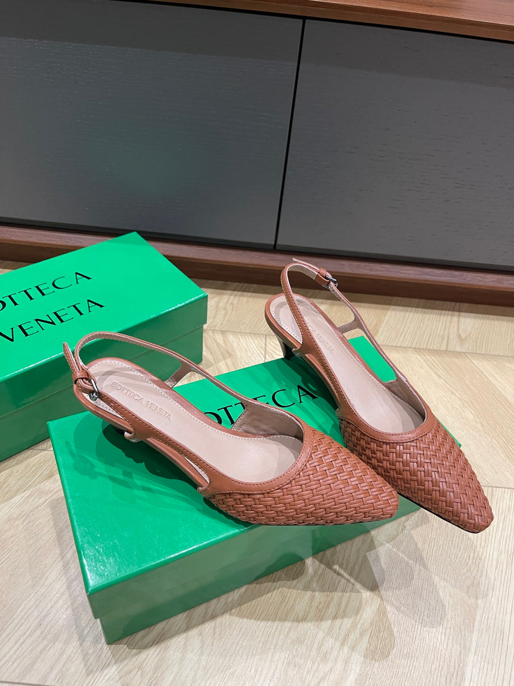 Bottega Veneta SIZE35 Green & Red Sandals EU 35-39 - detail image 2