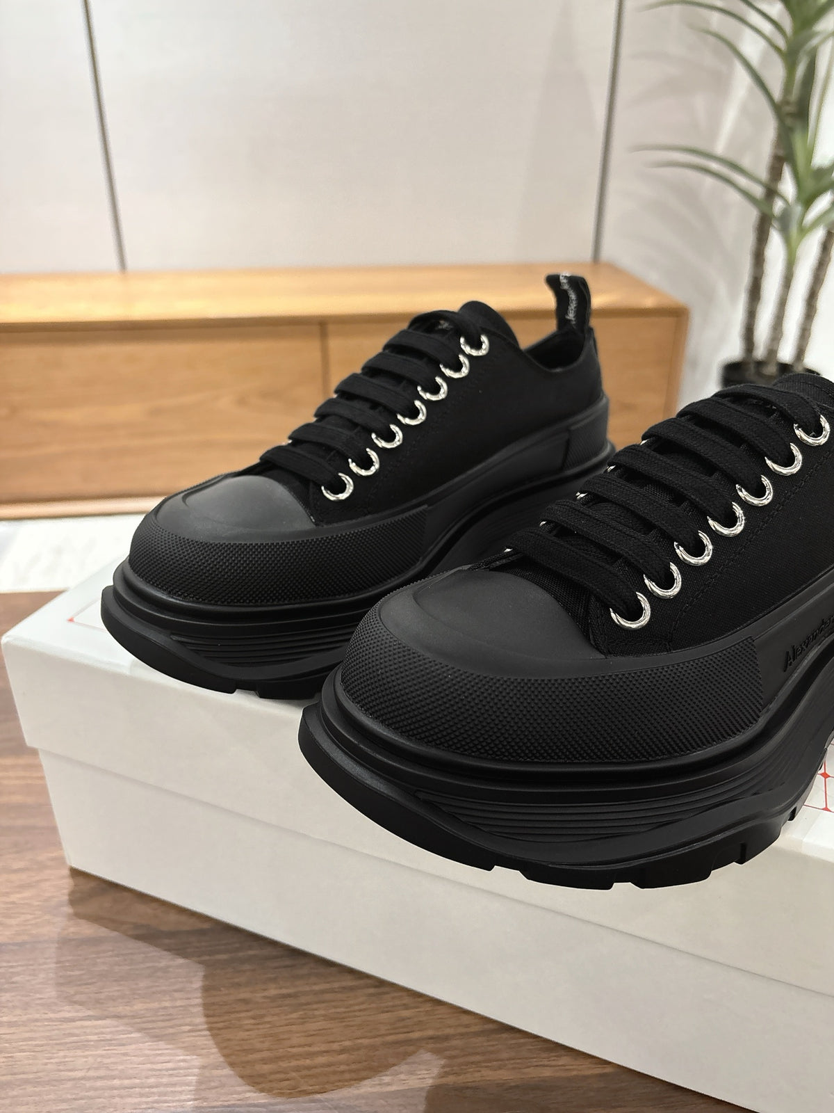Alexander McQueen Black & Brown Designer Shoes EU 35-44 Edition 4 - detail image 3