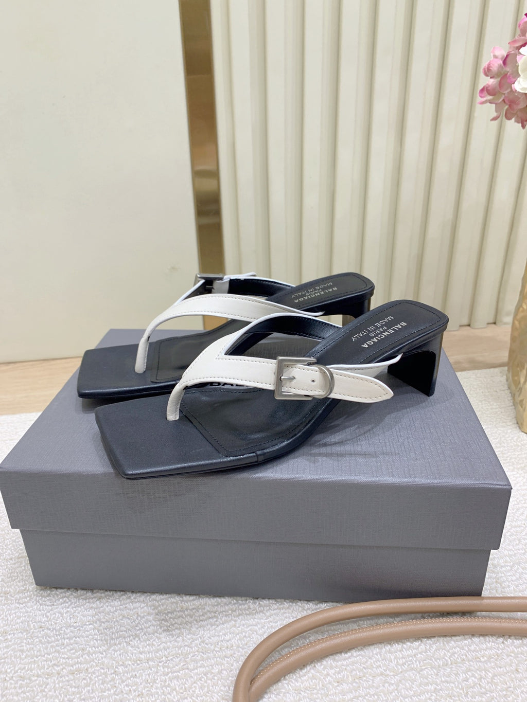 Balenciaga Gray Sandals EU 35-40 - detail image 2