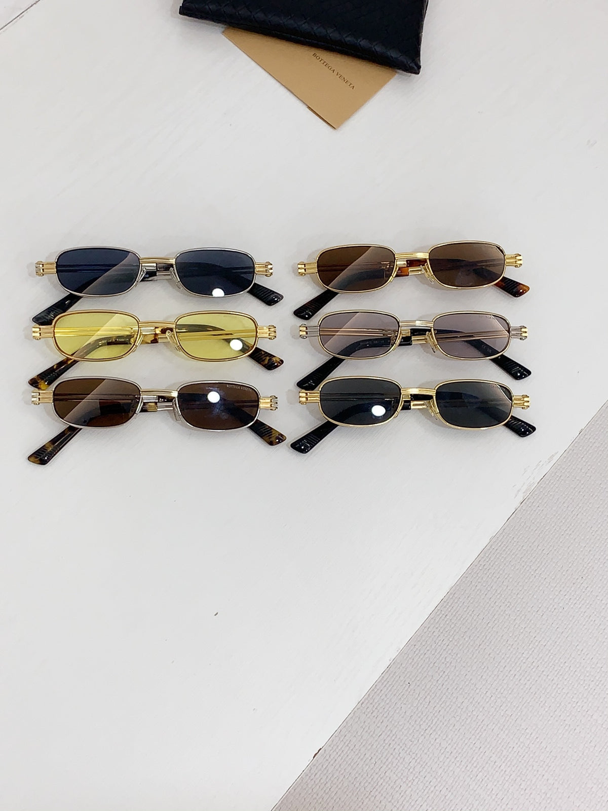 Bottega Veneta BV1381S Green Designer Sunglasses - detail image 9