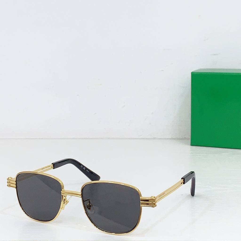 Bottega Veneta BV1380S Green Designer Sunglasses - detail image 4
