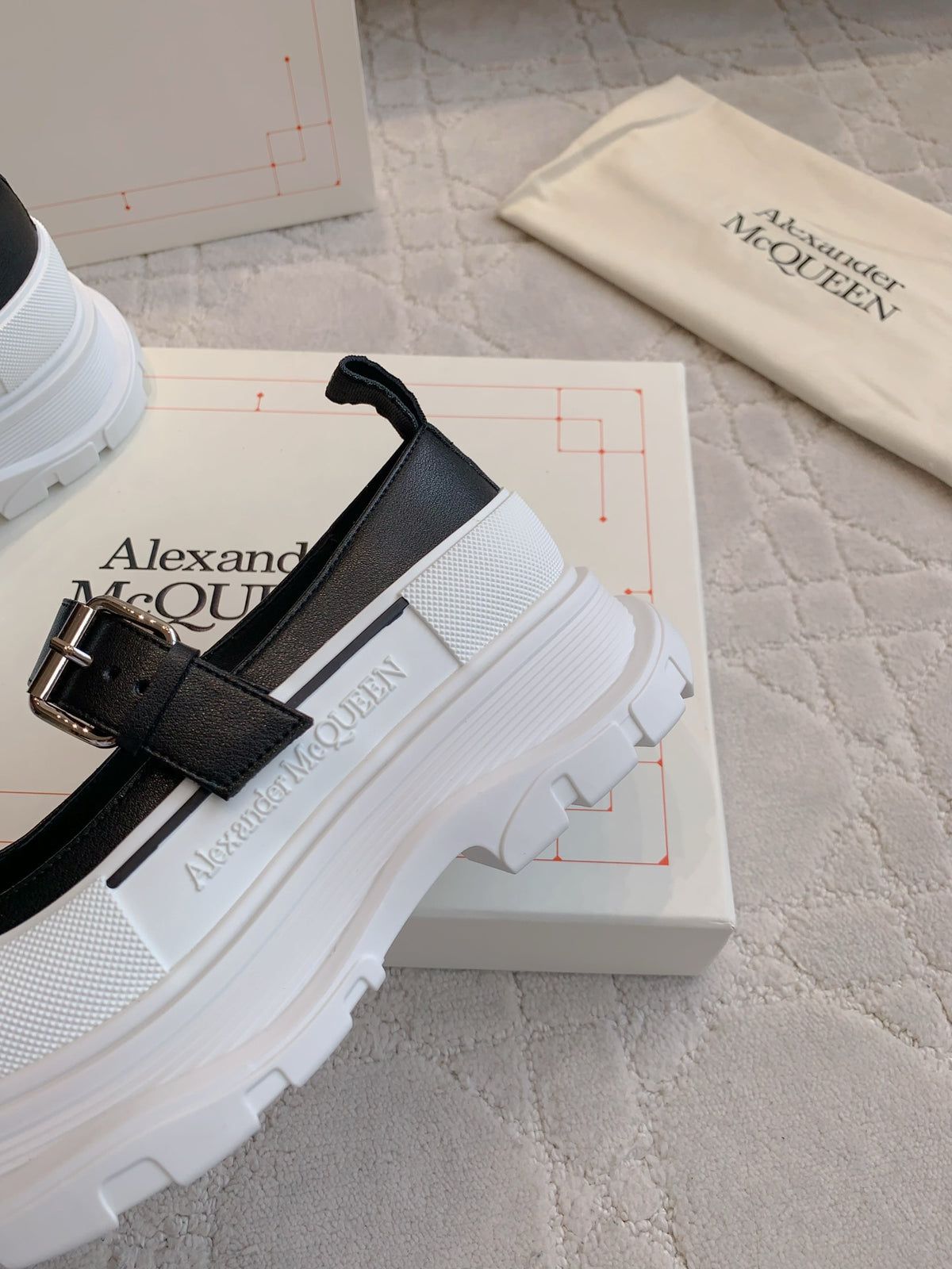 Alexander McQueen Black Designer Shoes EU 35-39 Edition 21 - detail image 7