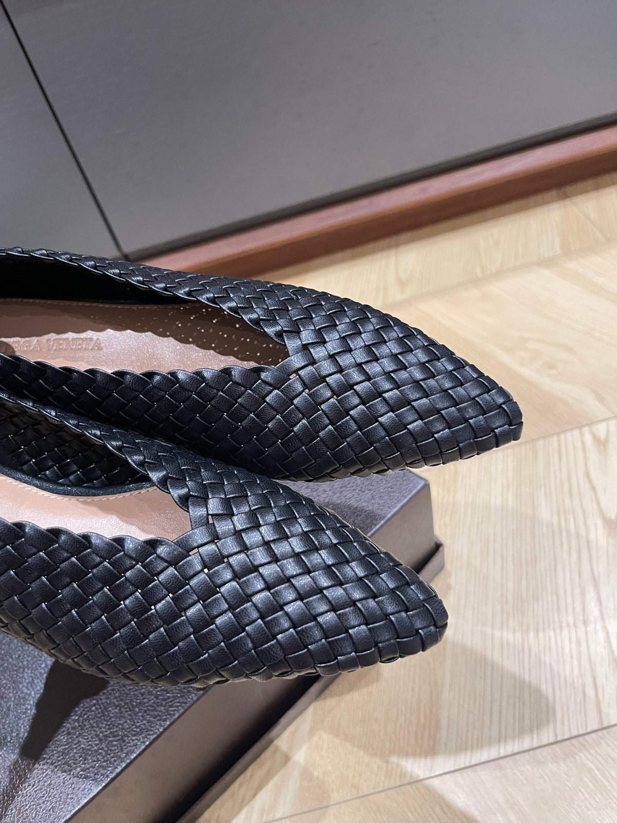 Bottega Veneta A2025 Black Designer Shoes EU 35-39 Edition 2 - detail image 4