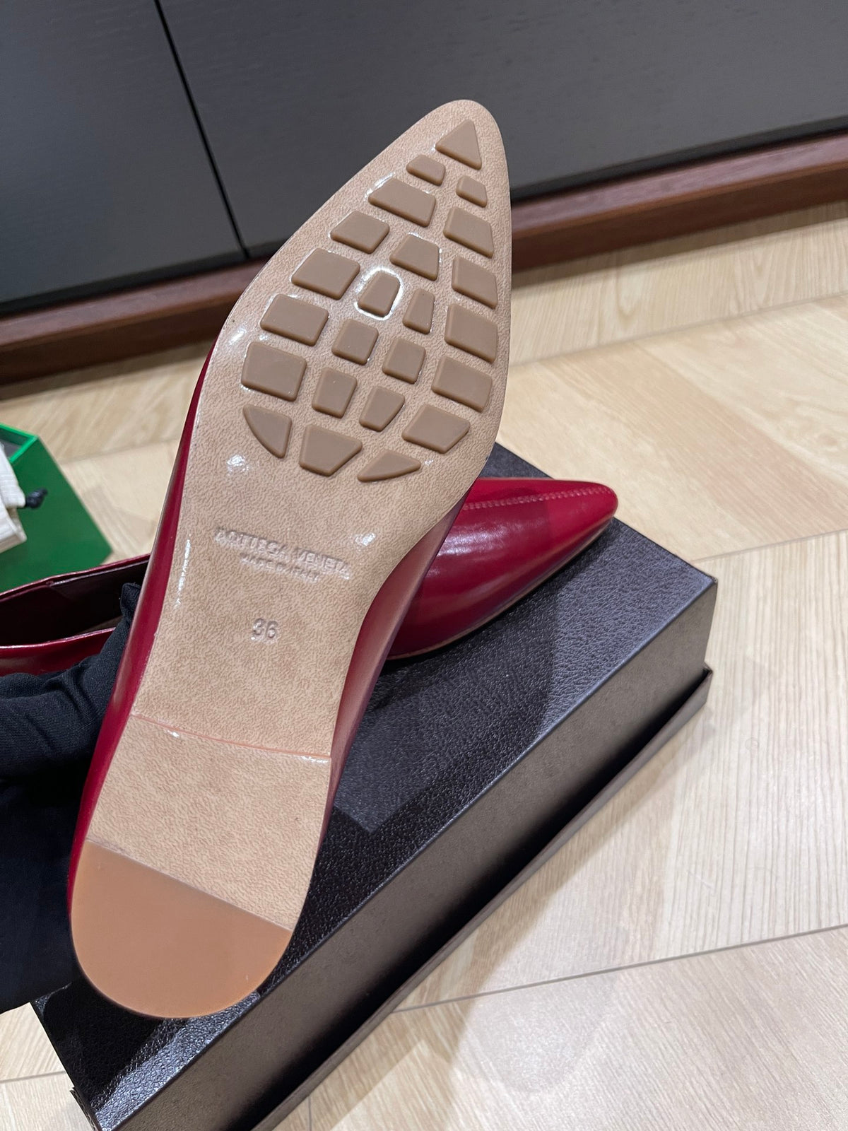 Bottega Veneta Black & Red Designer Shoes EU 35-40 Edition 4 - detail image 6