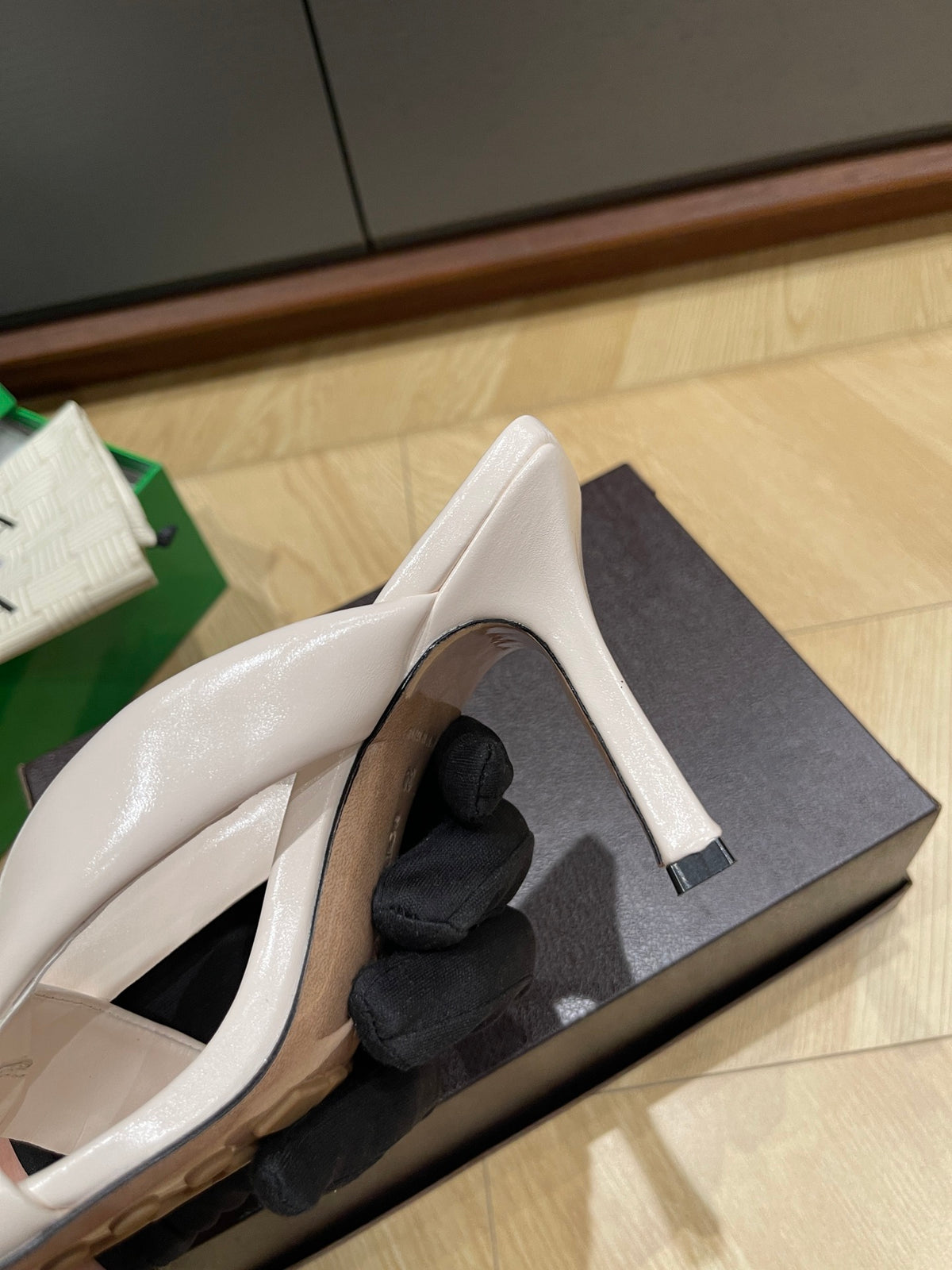 Bottega Veneta Black & Brown Slides EU 35-39 - detail image 7