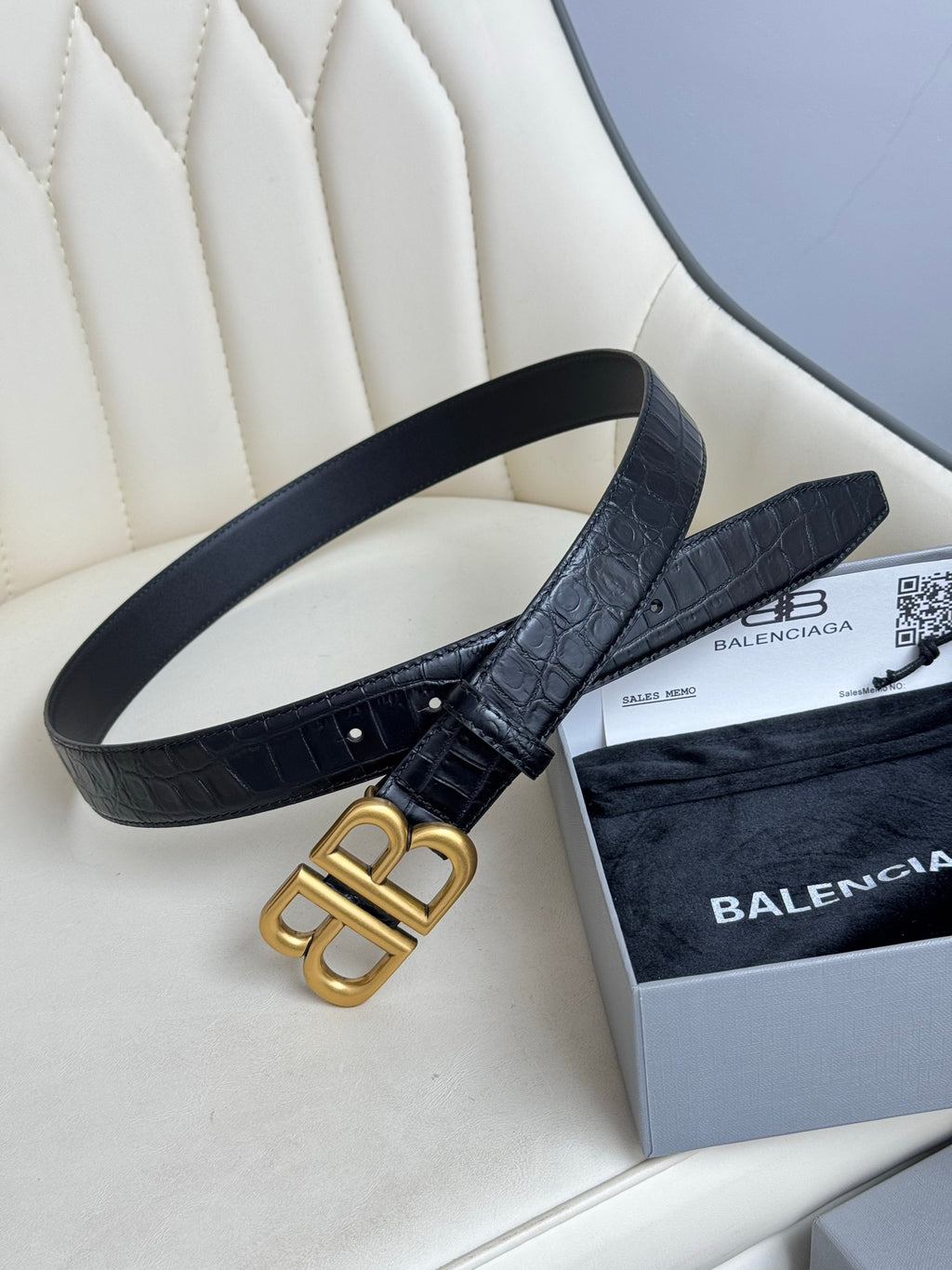 Balenciaga 7660312AAW21000 Black & Gold Designer Belt - detail image 3