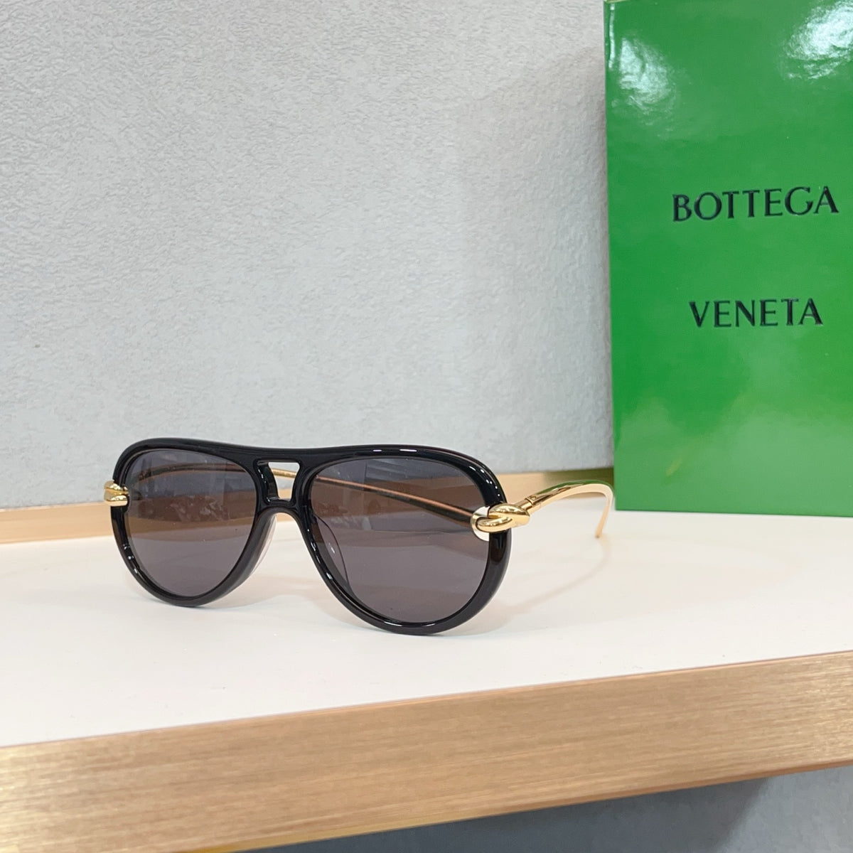Bottega Veneta BV1418S Green & Brown Designer Sunglasses 58-15-145 m Edition 2 - detail image 4