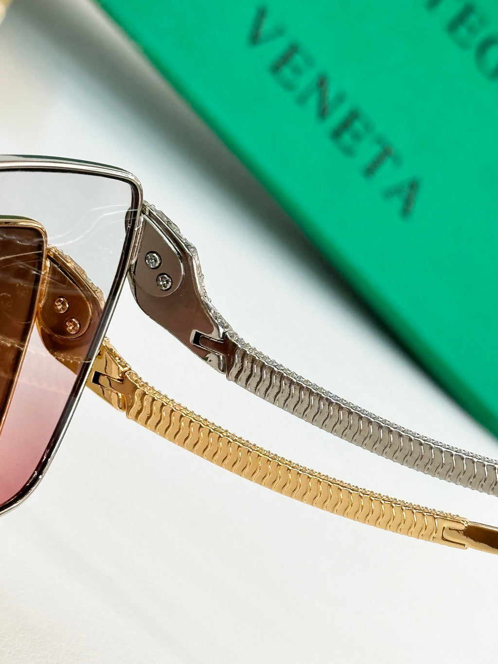 Bottega Veneta BV1427LU Green & Gold Designer Sunglasses 61-17-138 mm - detail image 8