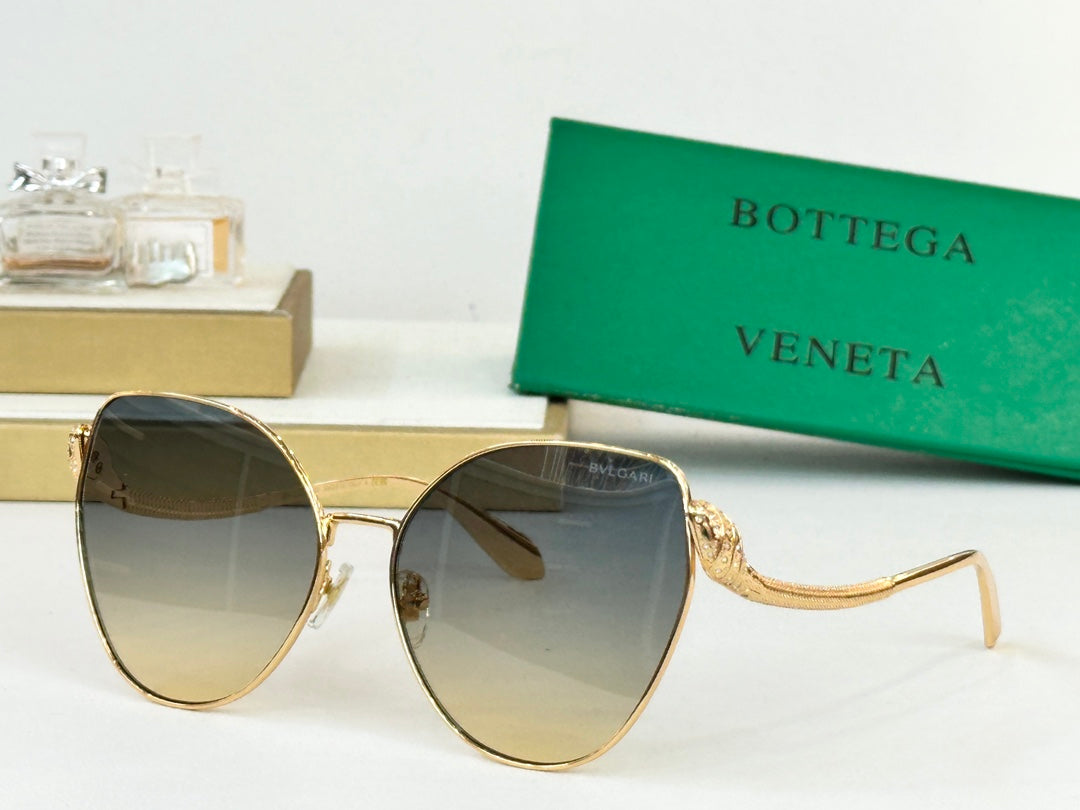 Bottega Veneta BV40010U Green Designer Sunglasses 61-16-138 mm - detail image 3