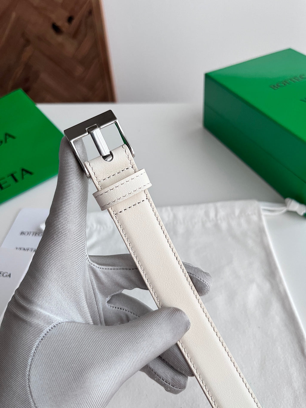 Bottega Veneta 836927V4R451019 Silver & Green Designer Watch Edition 2 - detail image 5