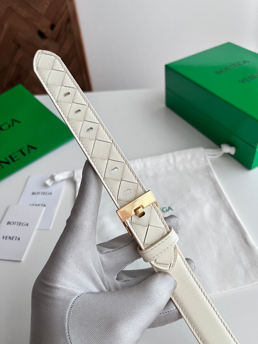 Bottega Veneta 836927V4R451019 Silver & Green Designer Watch - detail image 4