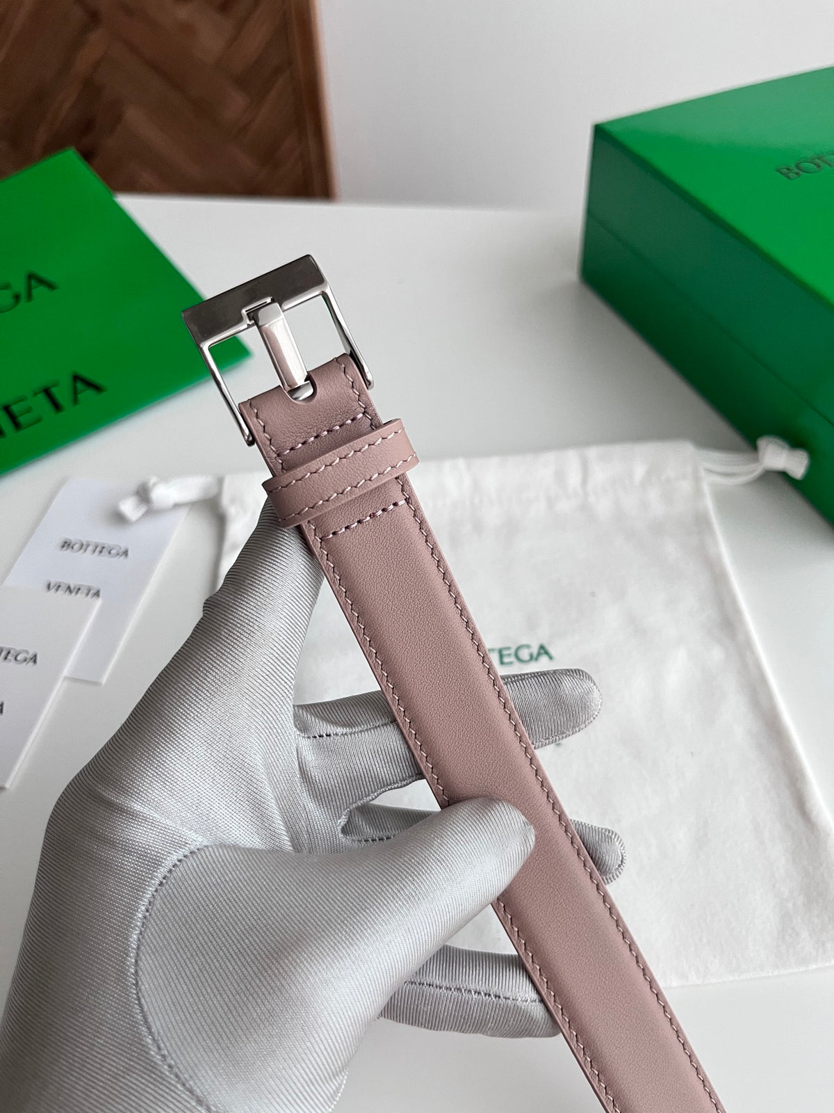 Bottega Veneta 836927V4R451019 Silver & Green Designer Watch Edition 6 - detail image 5