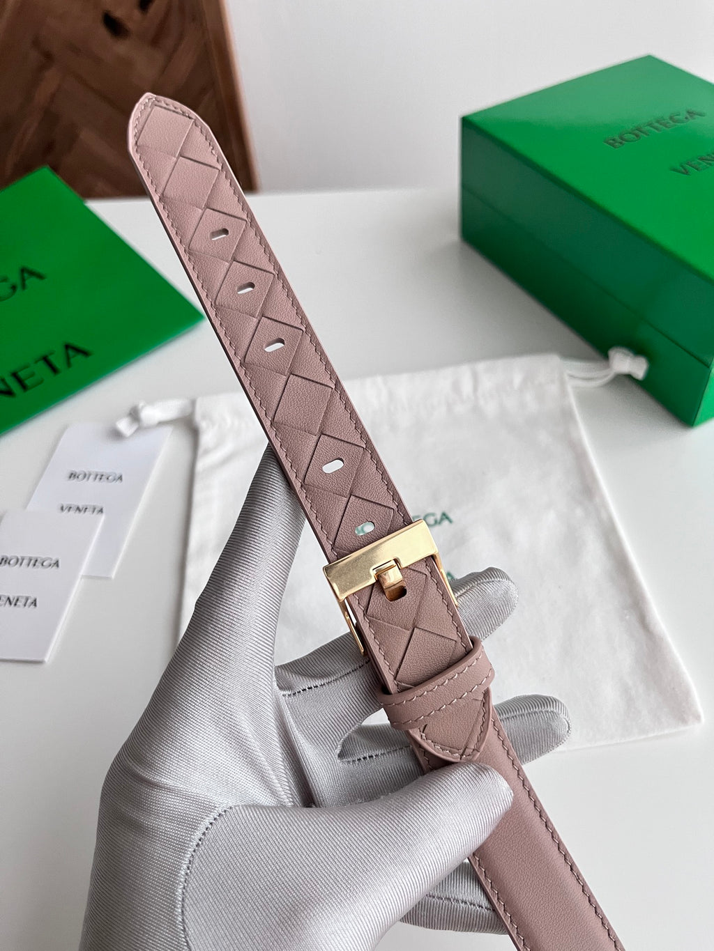 Bottega Veneta 836927V4R451019 Silver & Green Designer Watch Edition 5 - detail image 4