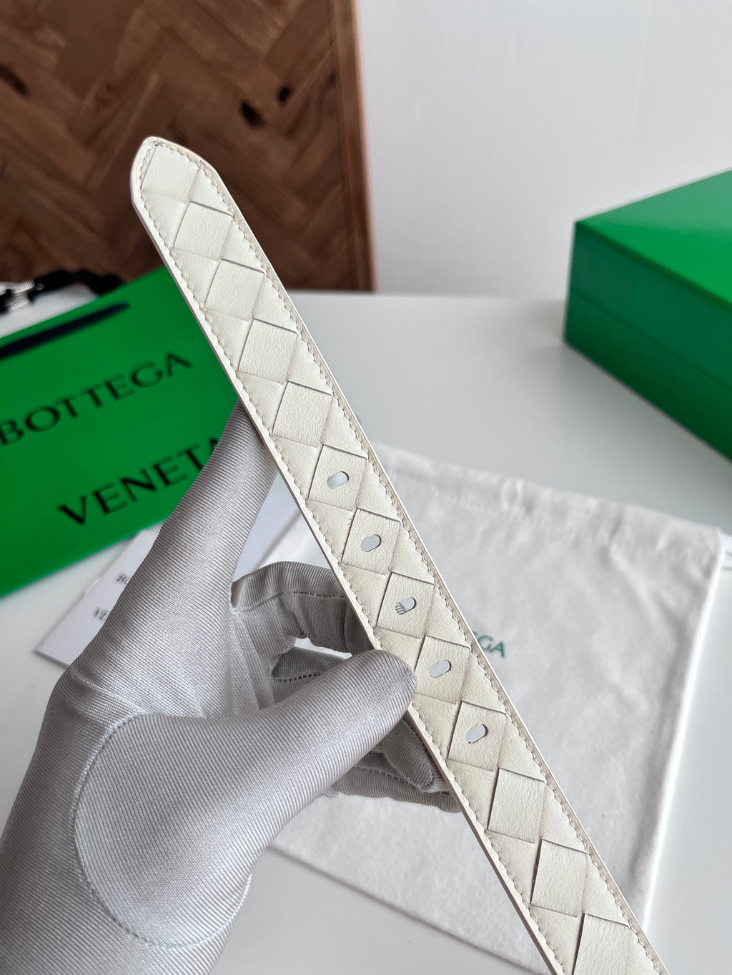 Bottega Veneta BV2025 Silver & Green Designer Watch Edition 4 - detail image 6