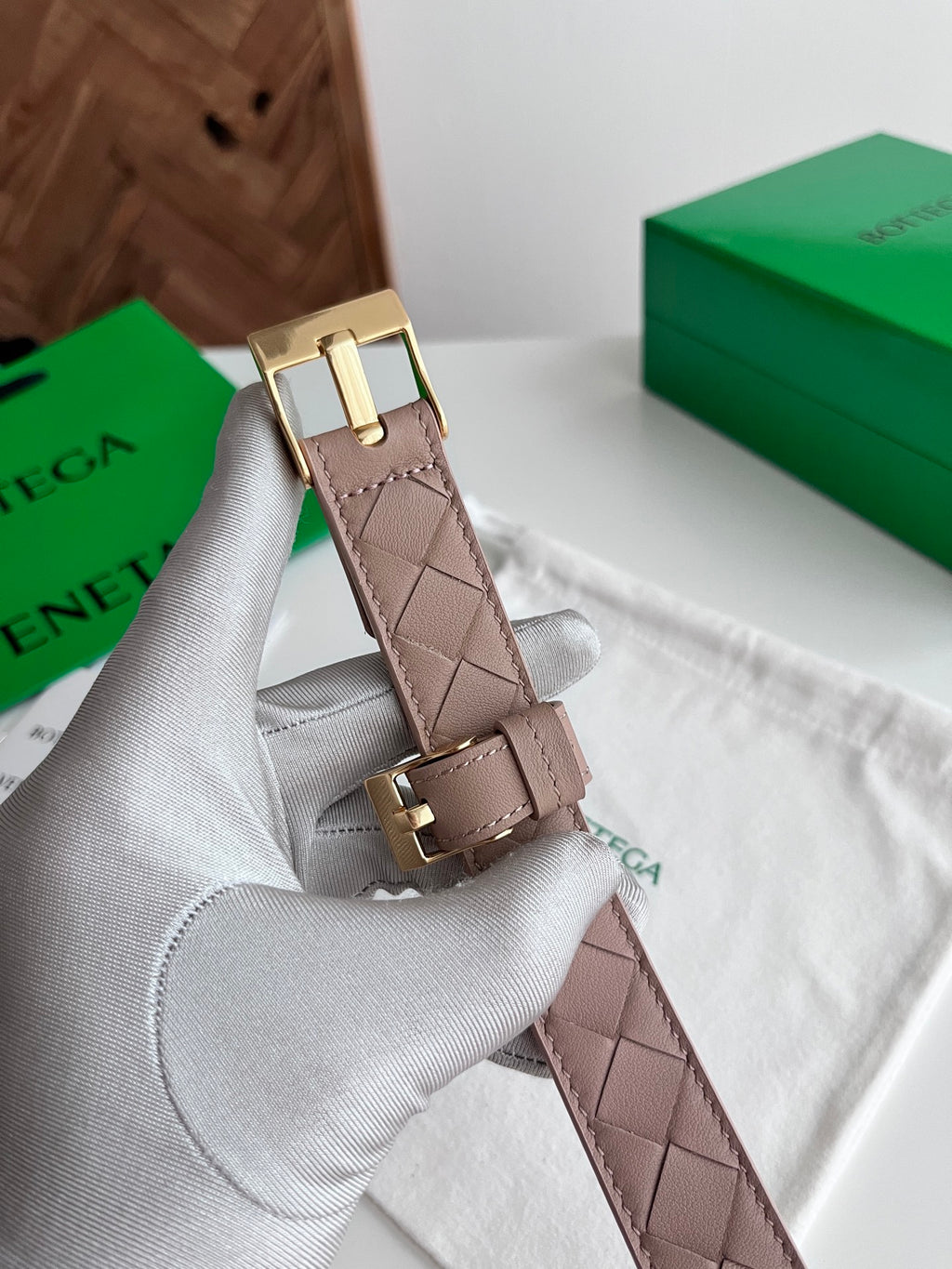 Bottega Veneta BV2025 Pink Designer Watch - detail image 3