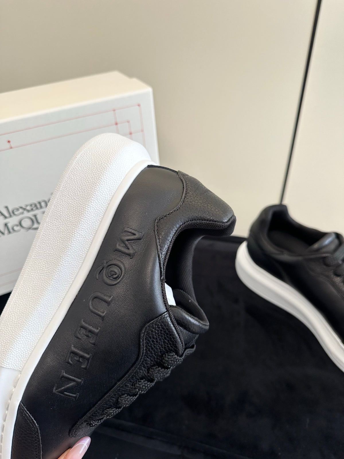 Alexander McQueen Black Sneakers EU 35-44 Edition 5 - detail image 7