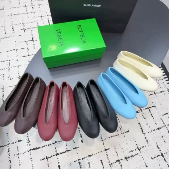 Bottega Veneta Black & Green Designer Shoes EU 35-42 Edition 22