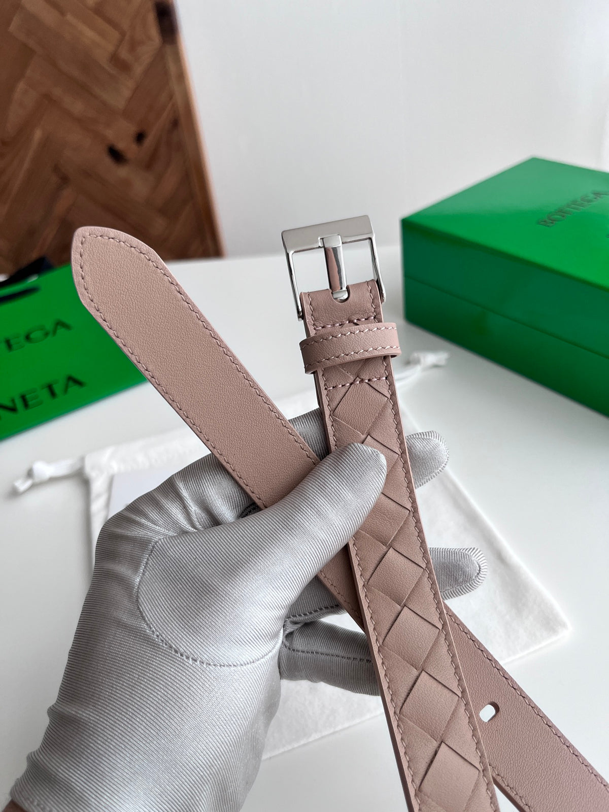 Bottega Veneta 799048V4R439104 Pink & Gold Designer Watch - detail image 4