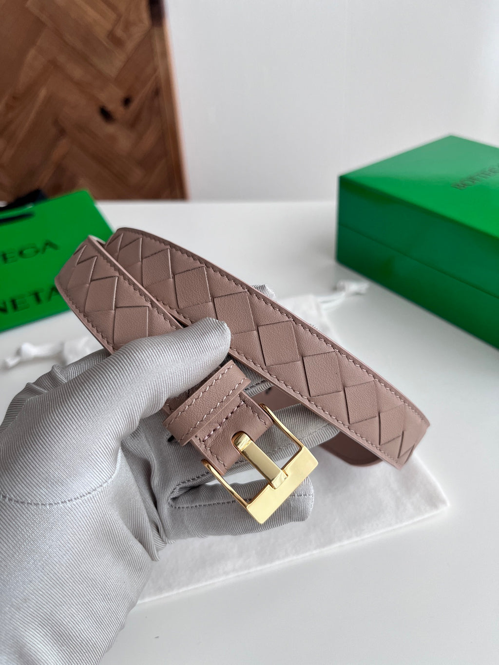 Bottega Veneta 799048V4R439104 Pink Designer Watch - detail image 2