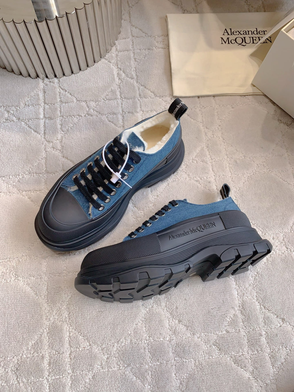 Alexander McQueen Black & Blue Designer Shoes EU 35-39 Edition 3 - detail image 4