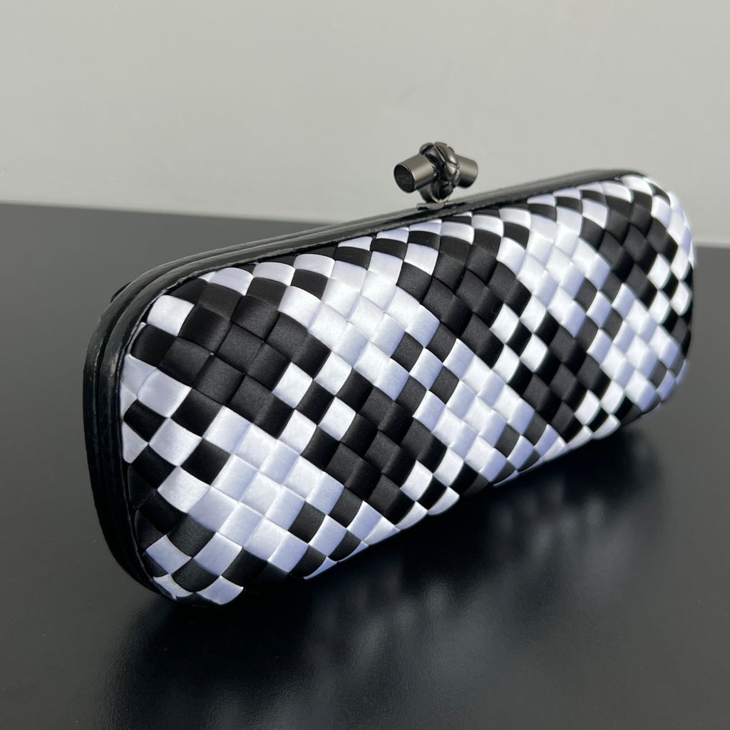 Bottega Veneta 25X10X5 Black Designer Handbag - detail image 2