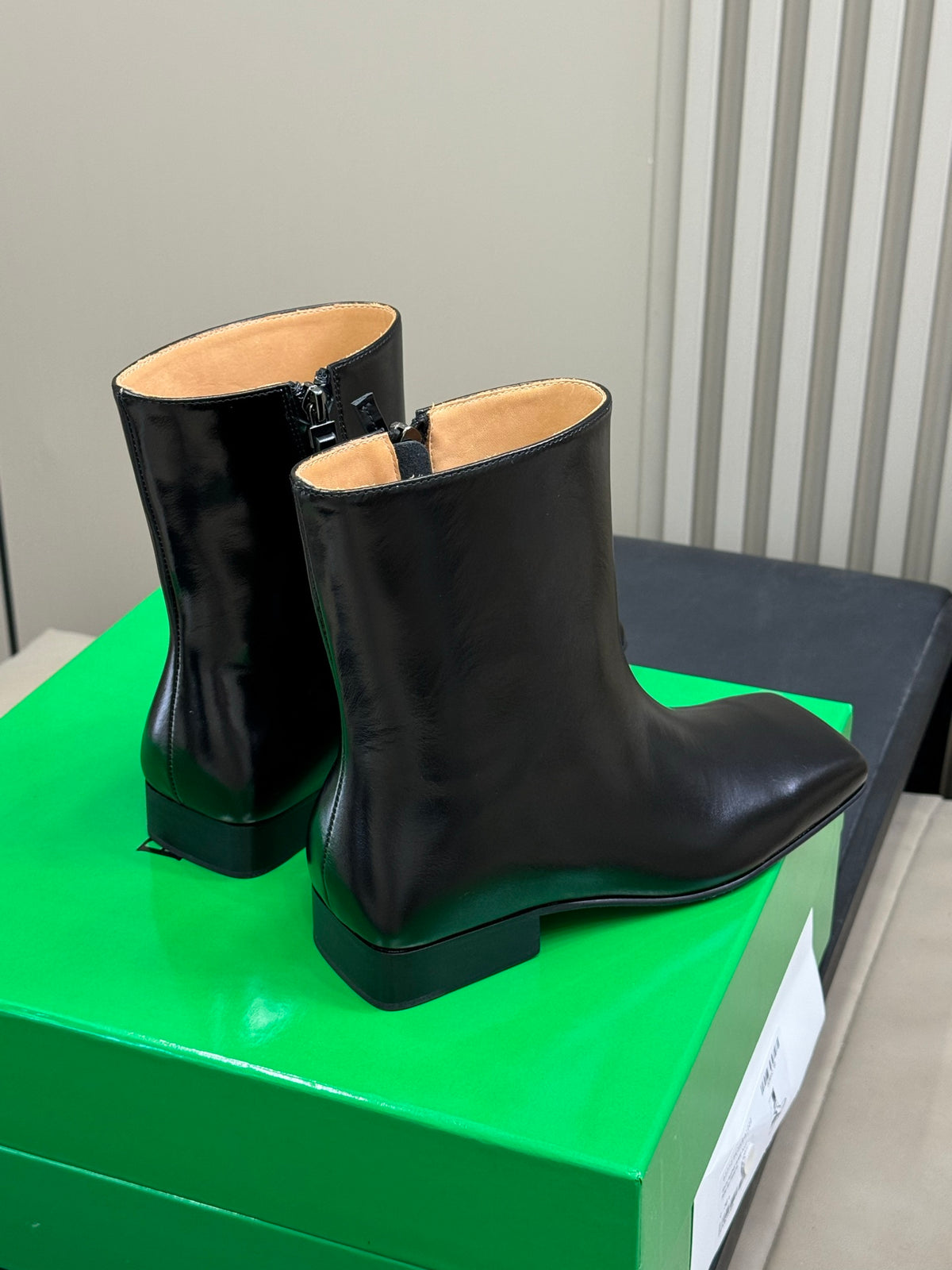 Bottega Veneta Black & Green Designer Shoes EU 35-45 Edition 6 - detail image 3