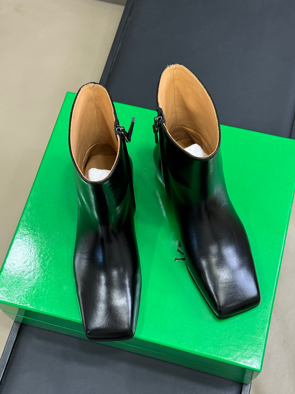 Bottega Veneta Black & Green Designer Shoes EU 35-45 Edition 6 - detail image 2