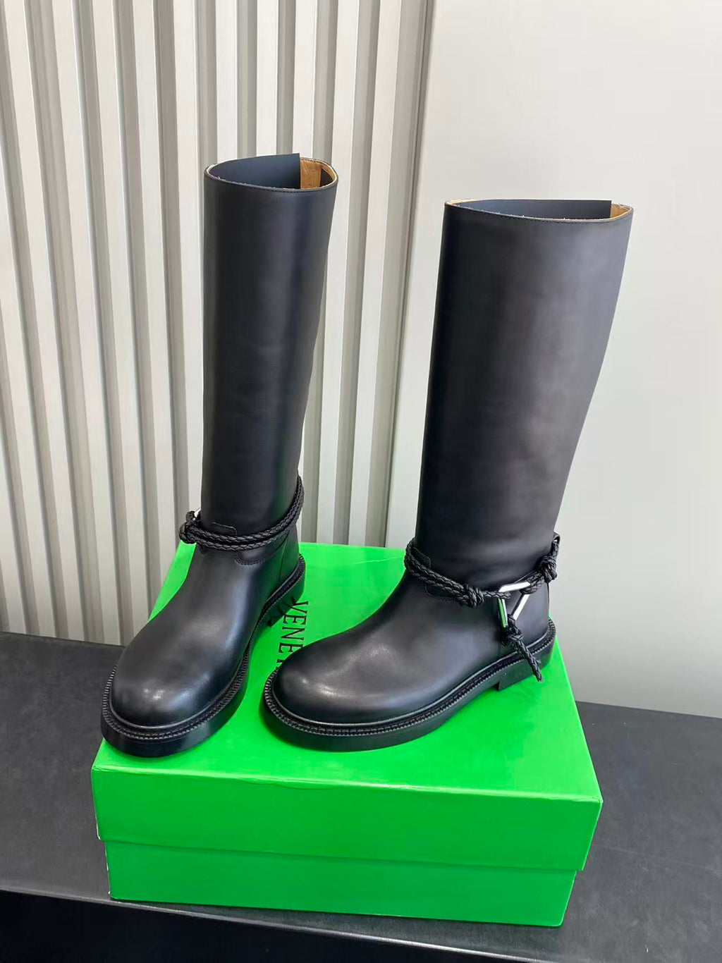 Bottega Veneta Black & Green Boots EU 35-42 Edition 3 - detail image 7
