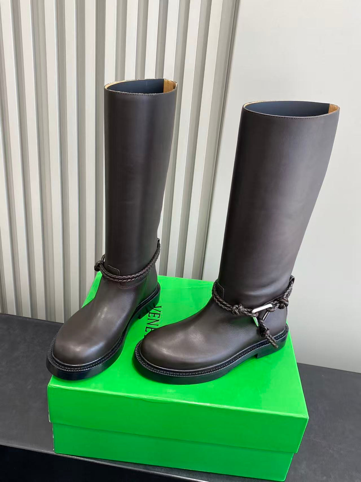 Bottega Veneta Black & Green Designer Shoes EU 35-42 Edition 11 - detail image 7