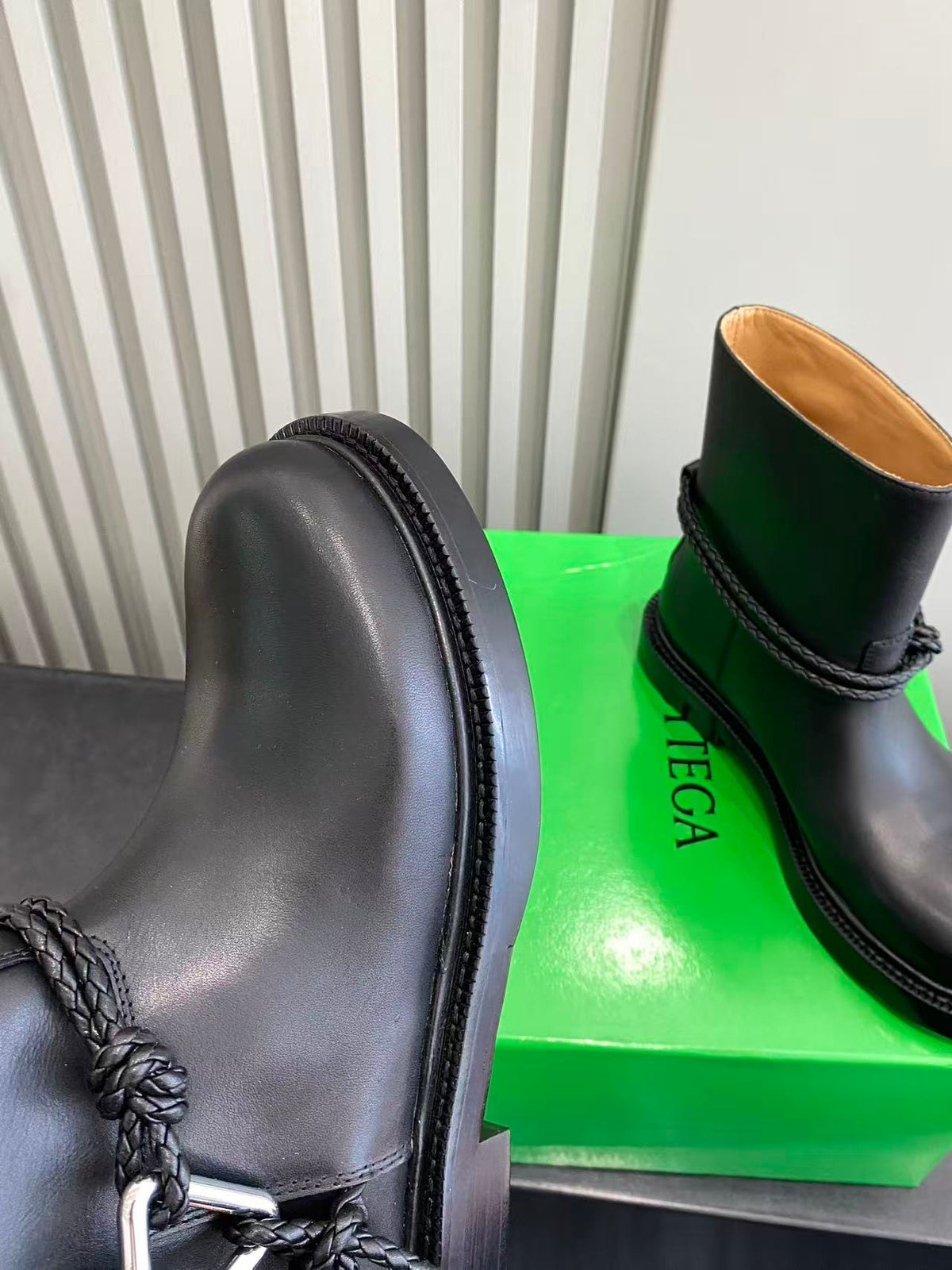 Bottega Veneta Black & Green Boots EU 35-42 Edition 2 - detail image 6