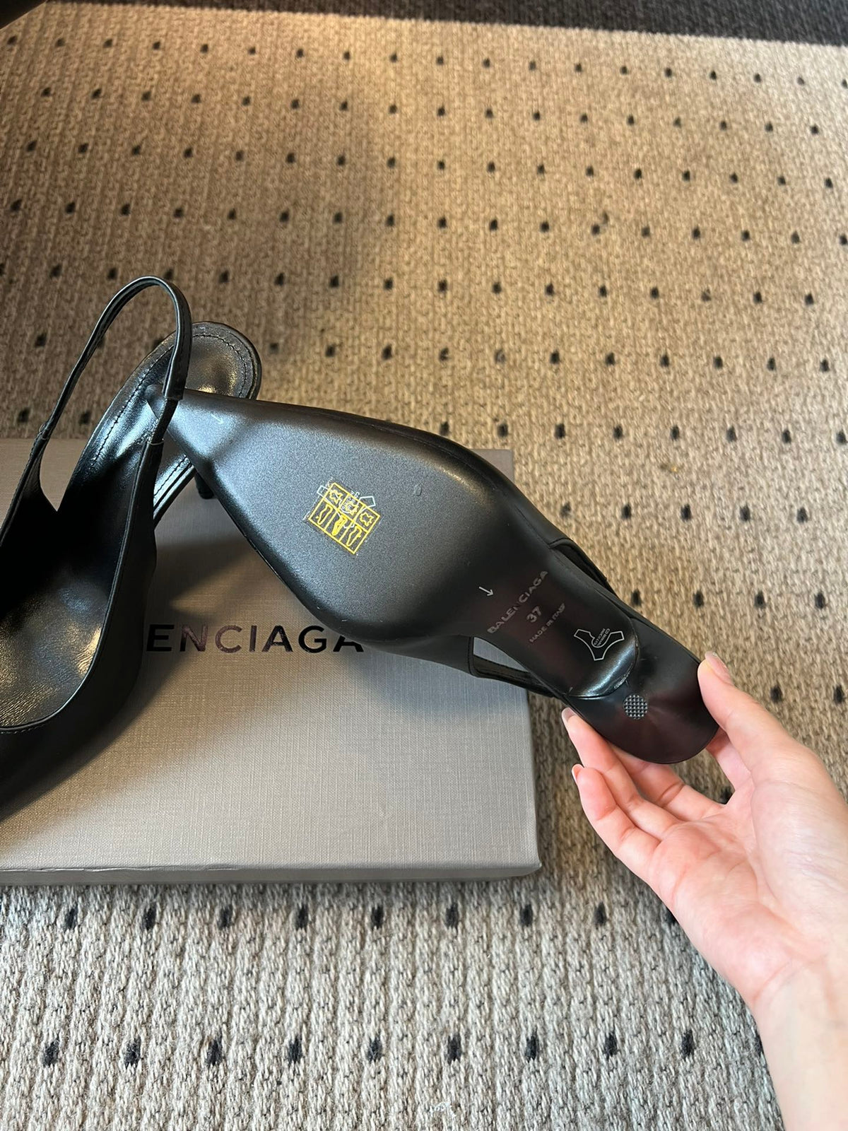 Balenciaga Black & Rose Gold Designer Shoes EU 35-41 Edition 2 - detail image 4