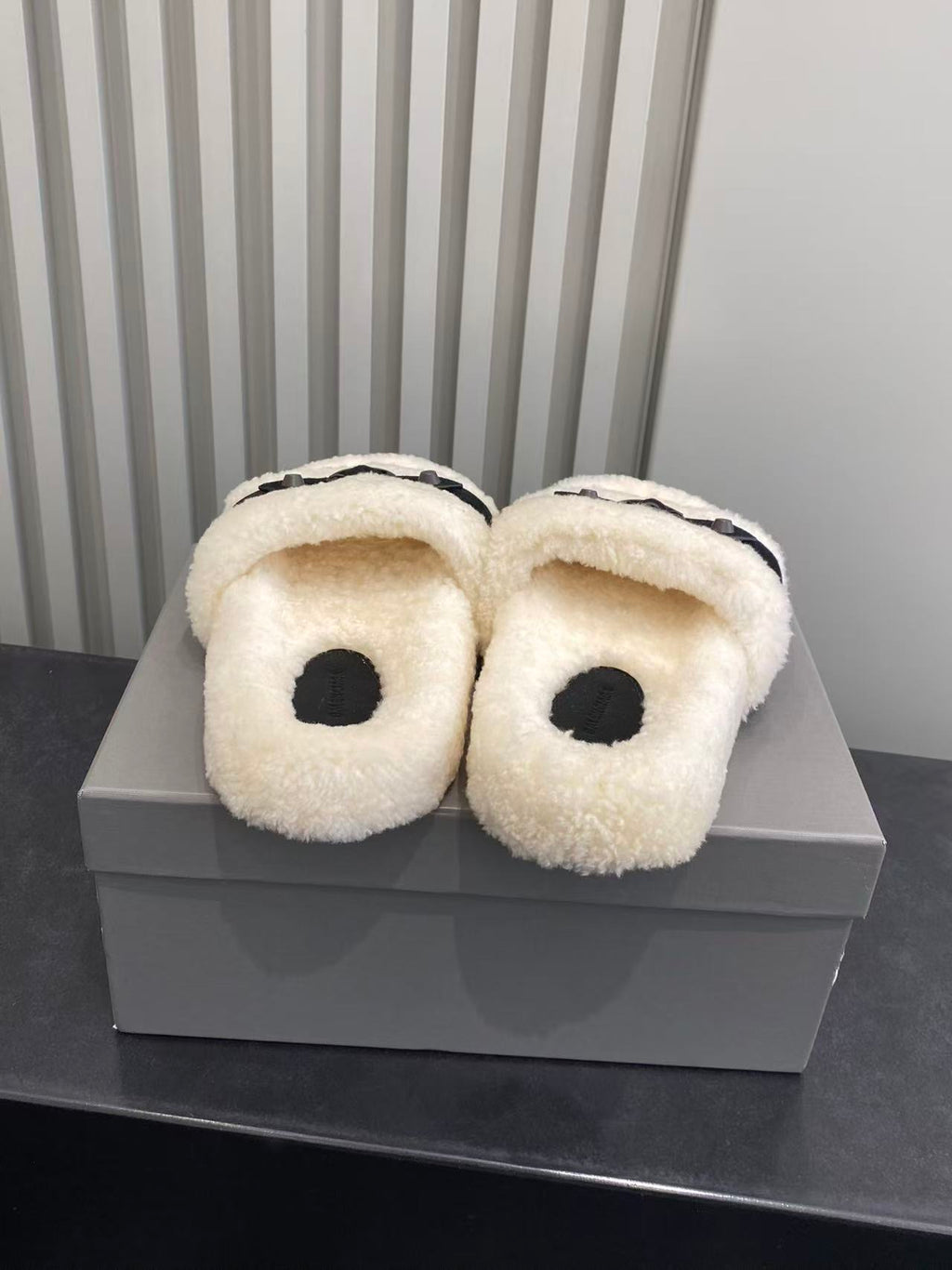 Balenciaga Black Slides EU 35-40 - detail image 8
