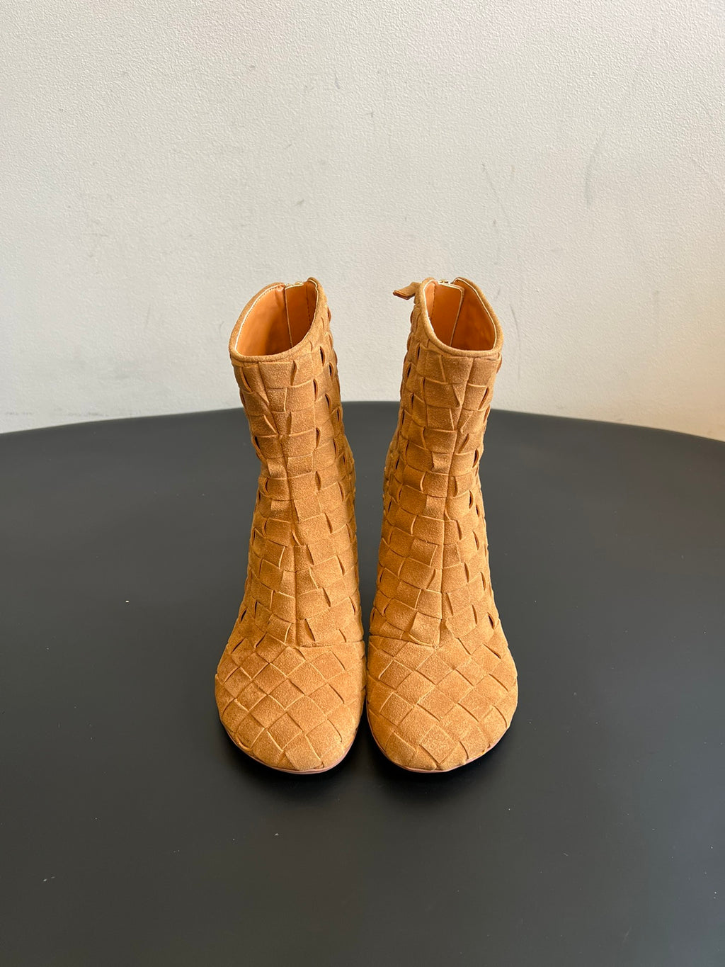Bottega Veneta Orange Boots EU 35-41