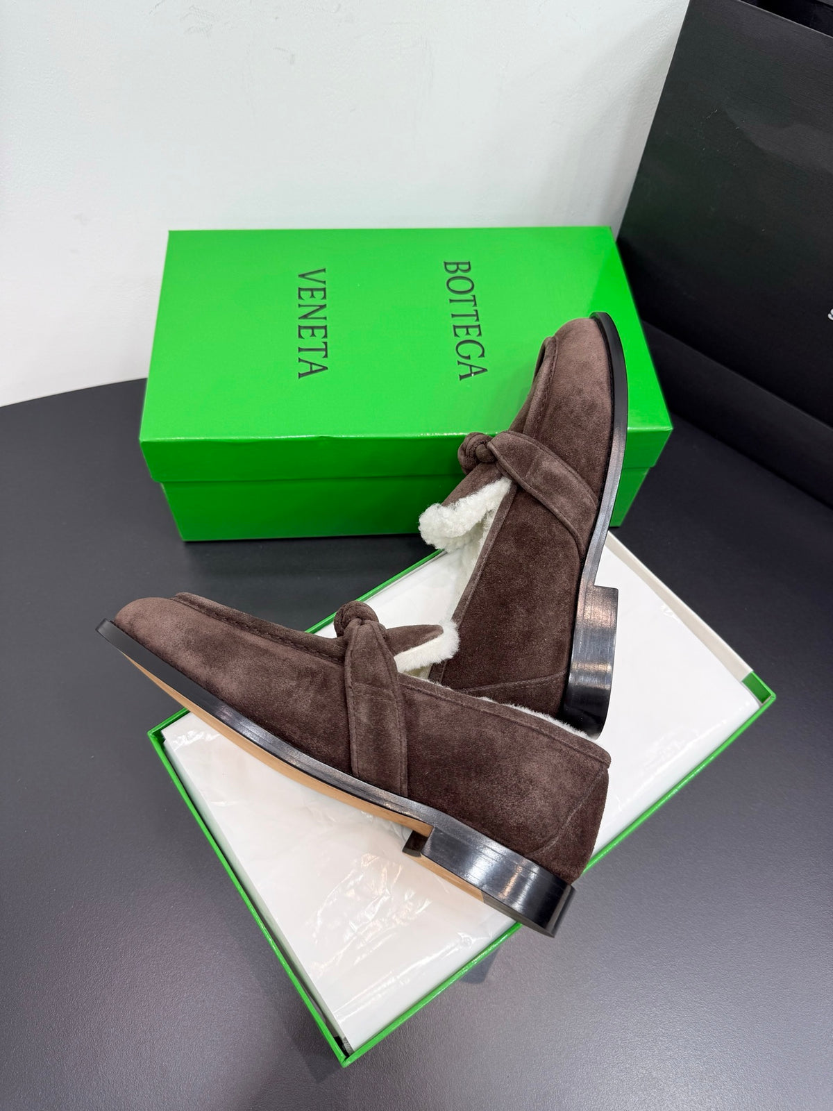 Bottega Veneta 40.41.42 Black & Green Loafers EU 35-42 Edition 5 - detail image 4