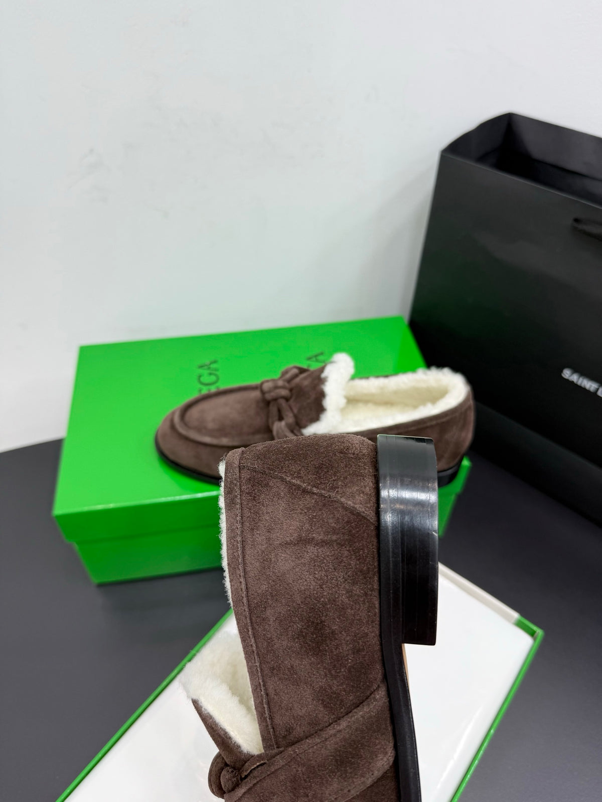 Bottega Veneta 40.41.42 Black & Green Loafers EU 35-42 Edition 5 - detail image 9