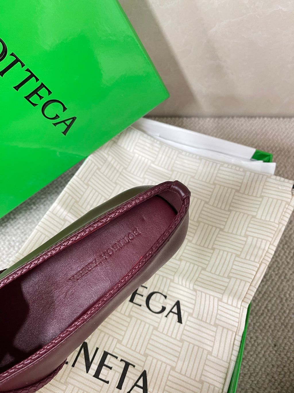 Bottega Veneta Green & Red Designer Shoes EU 35-42 - detail image 3