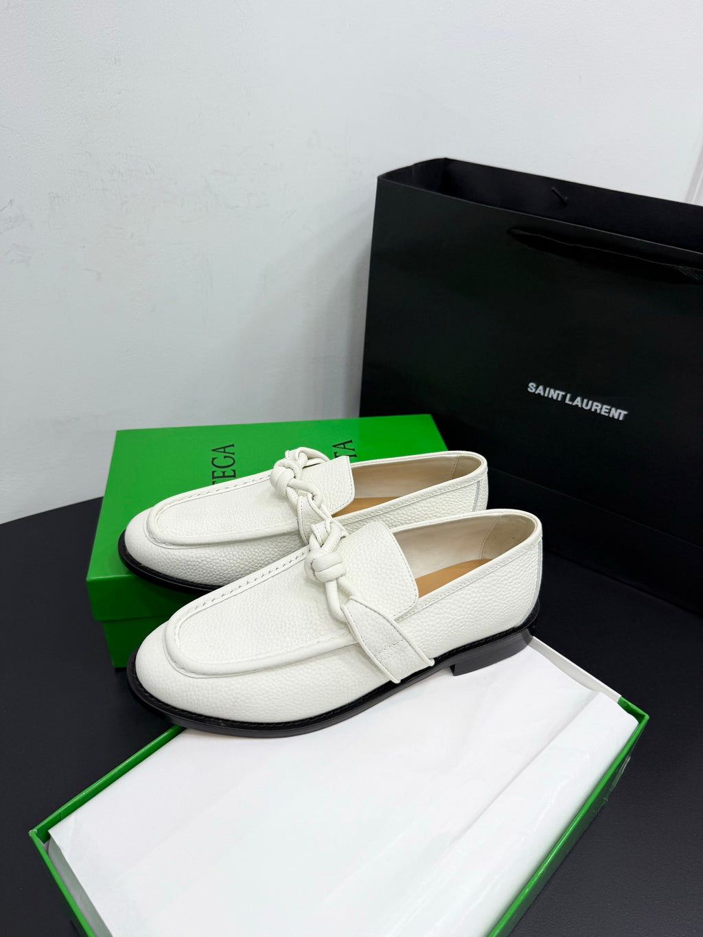 Bottega Veneta 40.41.42 Black & Green Loafers EU 35-42 Edition 6 - detail image 3