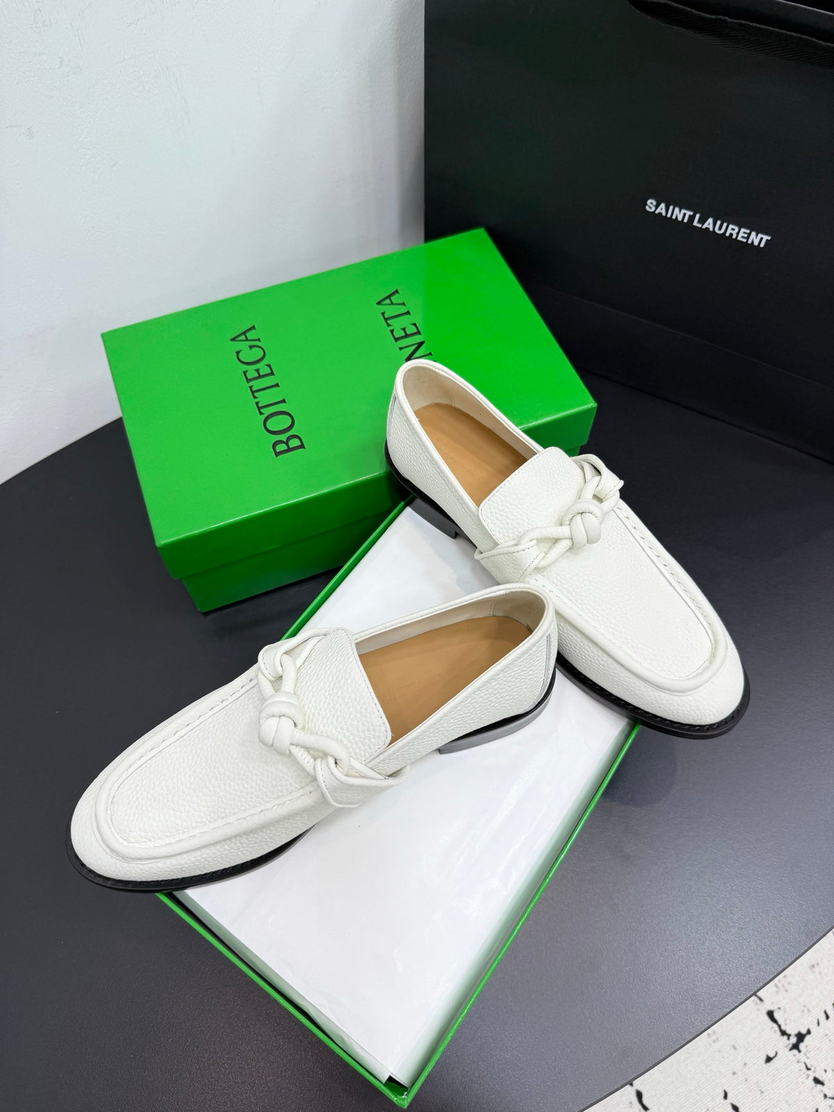Bottega Veneta 40.41.42 Black & Green Loafers EU 35-42 Edition 6 - detail image 5