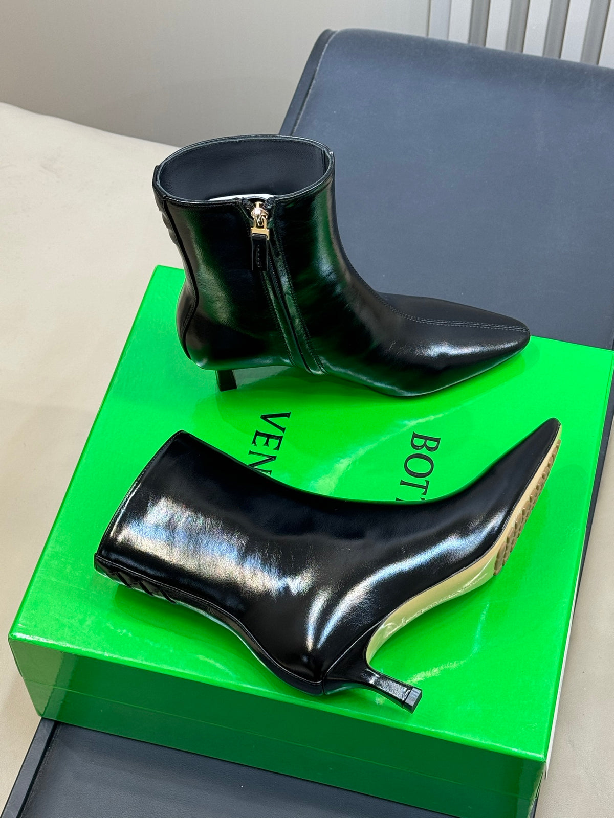 Bottega Veneta Black & Green Boots EU 35-41 Edition 7 - detail image 6