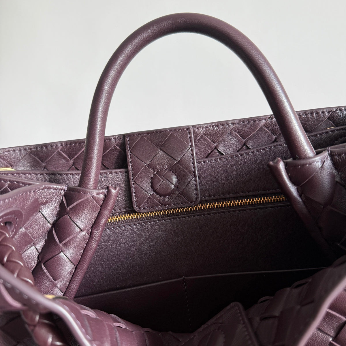 Bottega Veneta 743572 White Designer Handbag Edition 5 - detail image 7