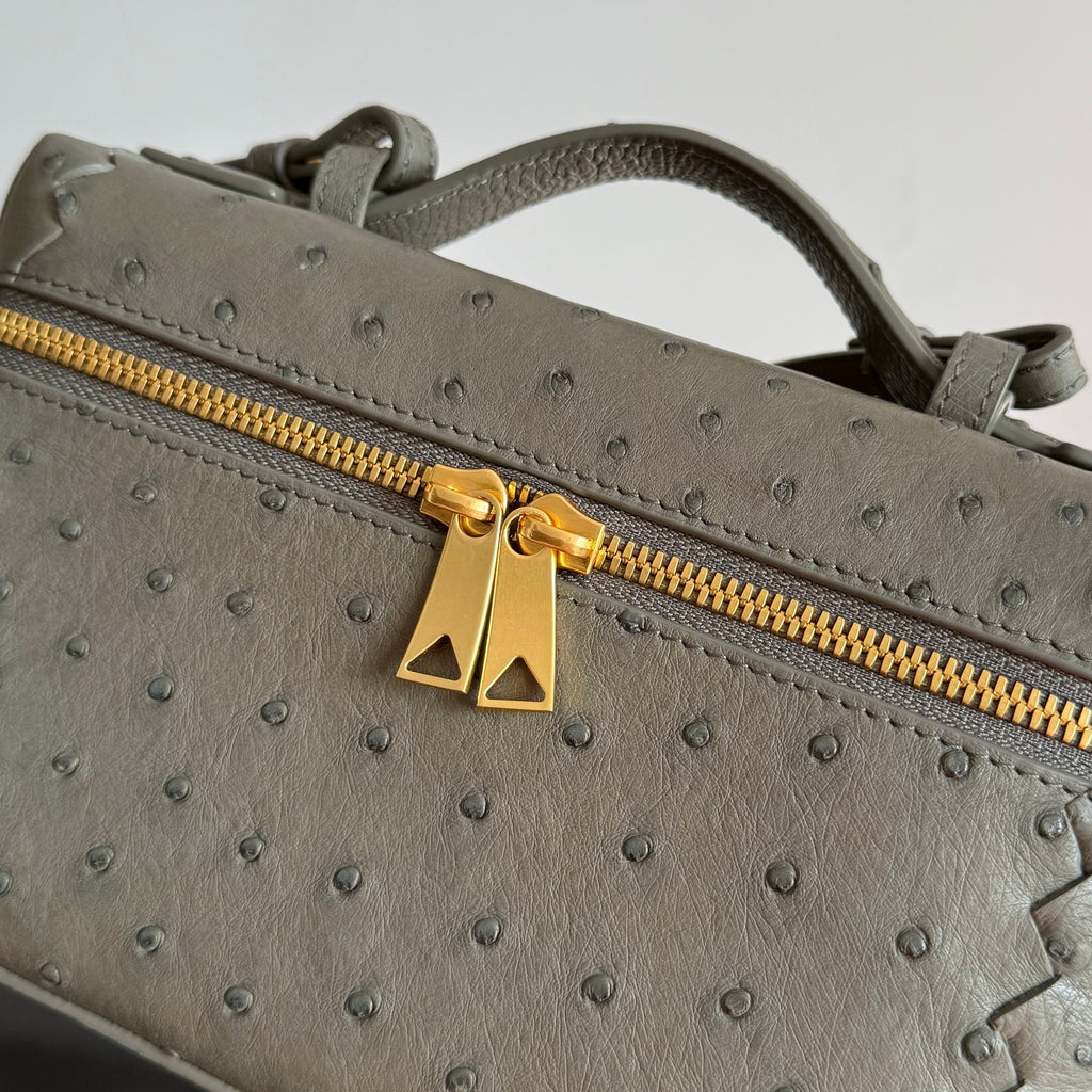 Bottega Veneta 817785 Silver Designer Handbag - detail image 2