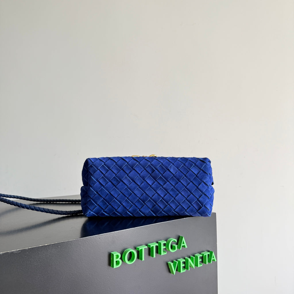 Bottega Veneta 743568 Blue Designer Handbag - detail image 5